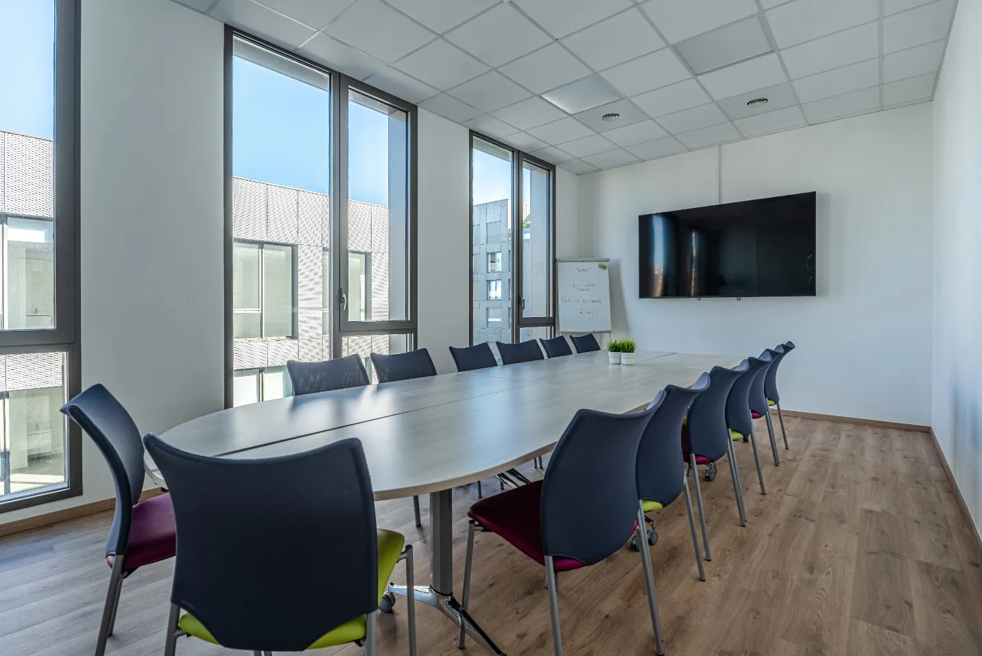 espace-salle-de-reunion-rooftop-cap360